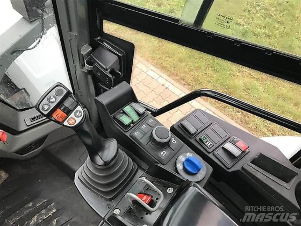 Kramer KL60.8 Gumikerekes homlokrakodók