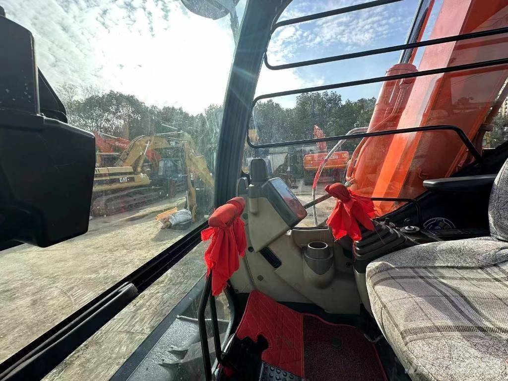 Hitachi ZX 70 Lánctalpas kotrók