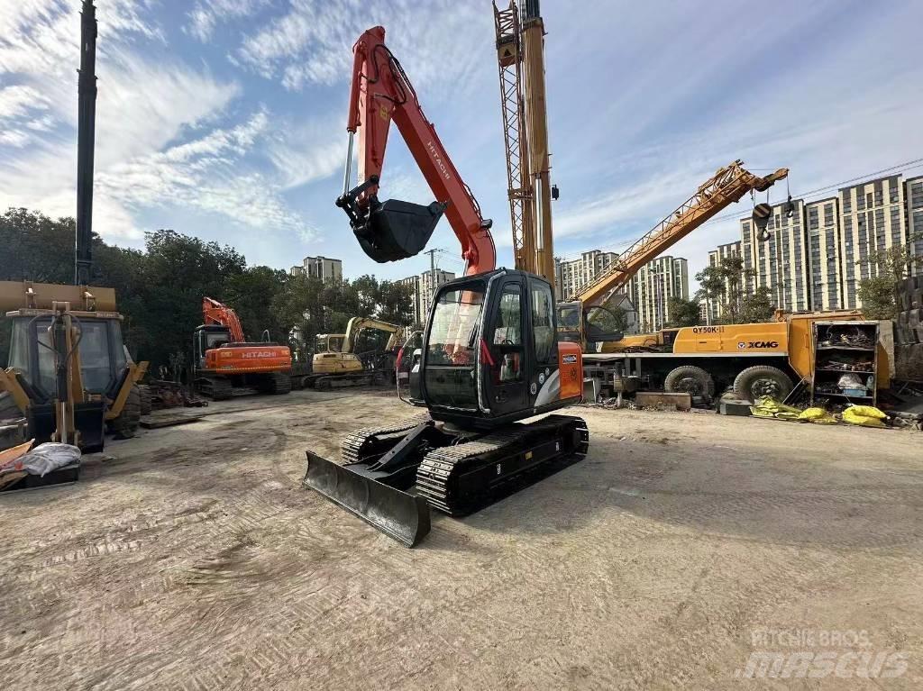Hitachi ZX 70 Lánctalpas kotrók