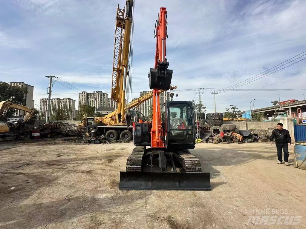Hitachi ZX 70 Lánctalpas kotrók