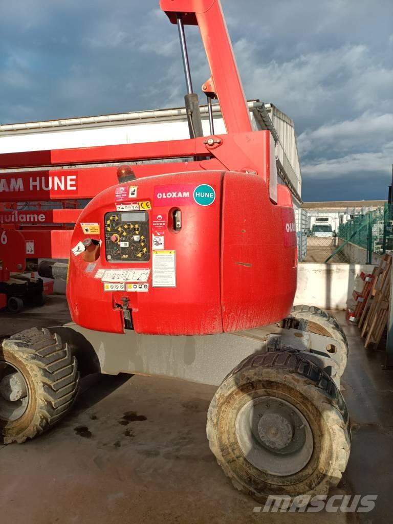 JLG 450 AJS II Karos emelők