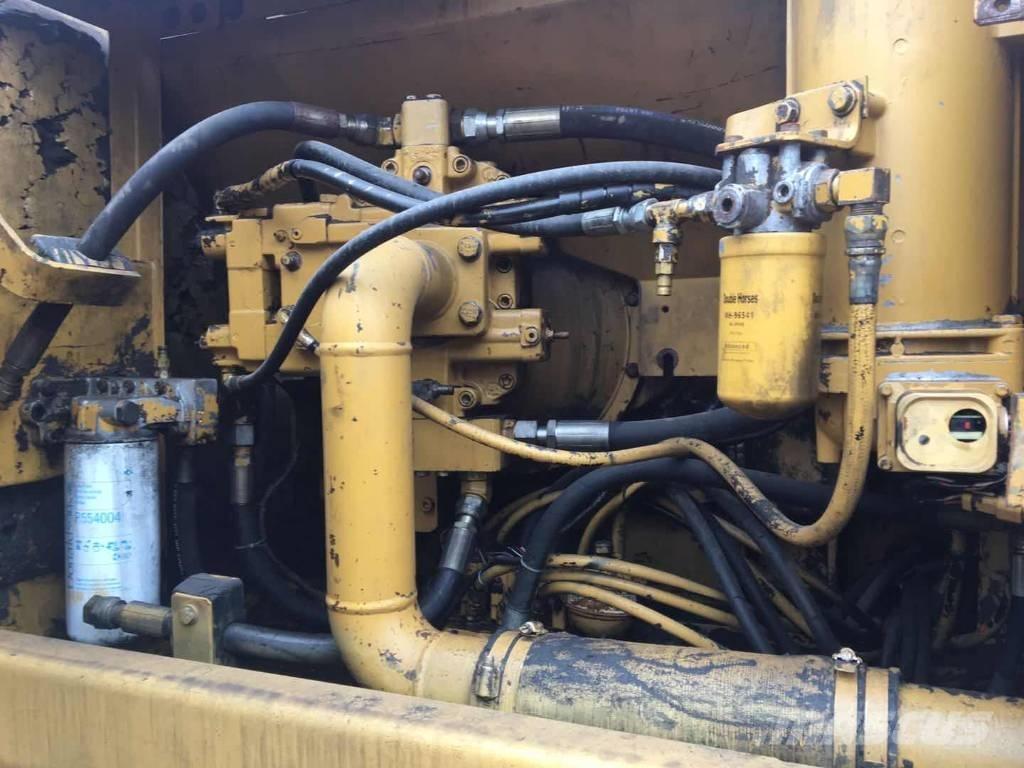 CAT 325B Lánctalpas kotrók