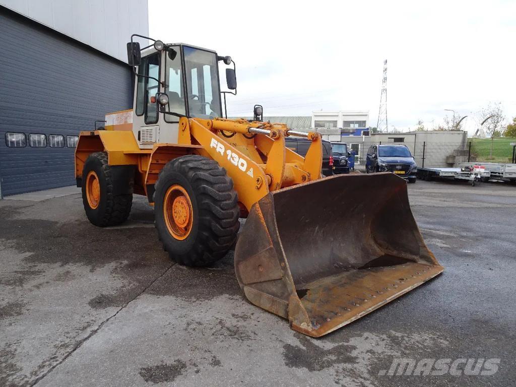 Fiat Hitachi FR130 Gumikerekes homlokrakodók