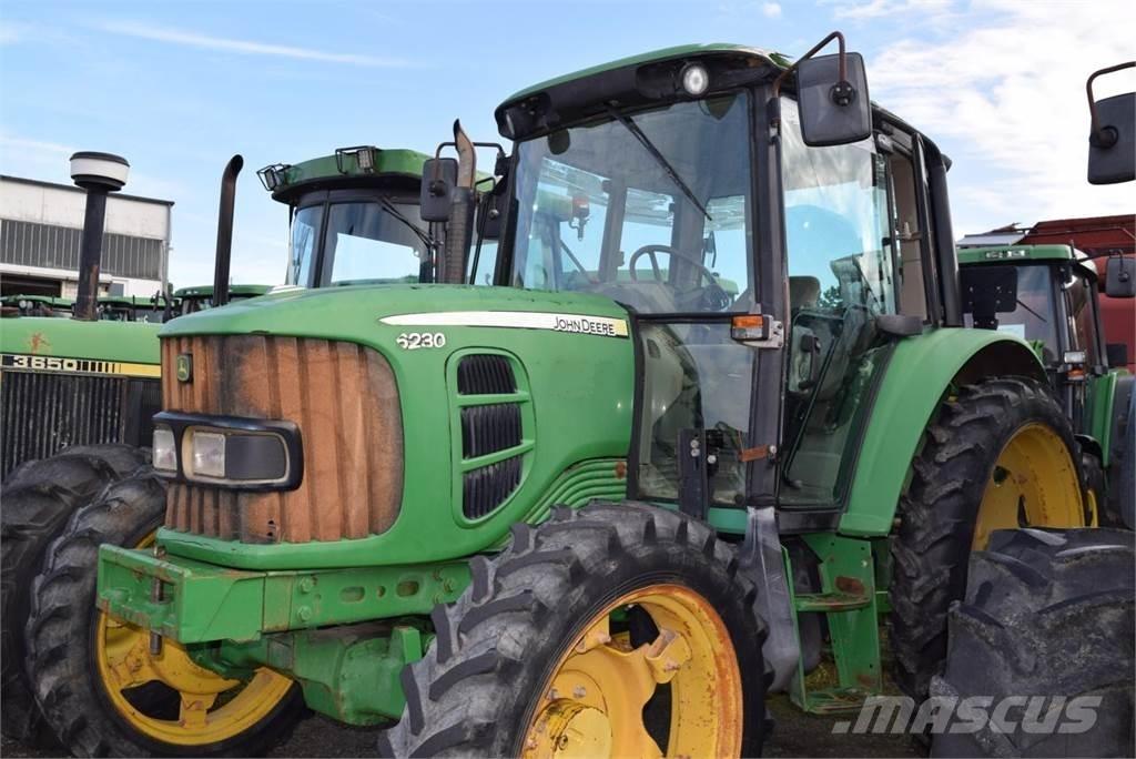 John Deere 6230 Traktorok