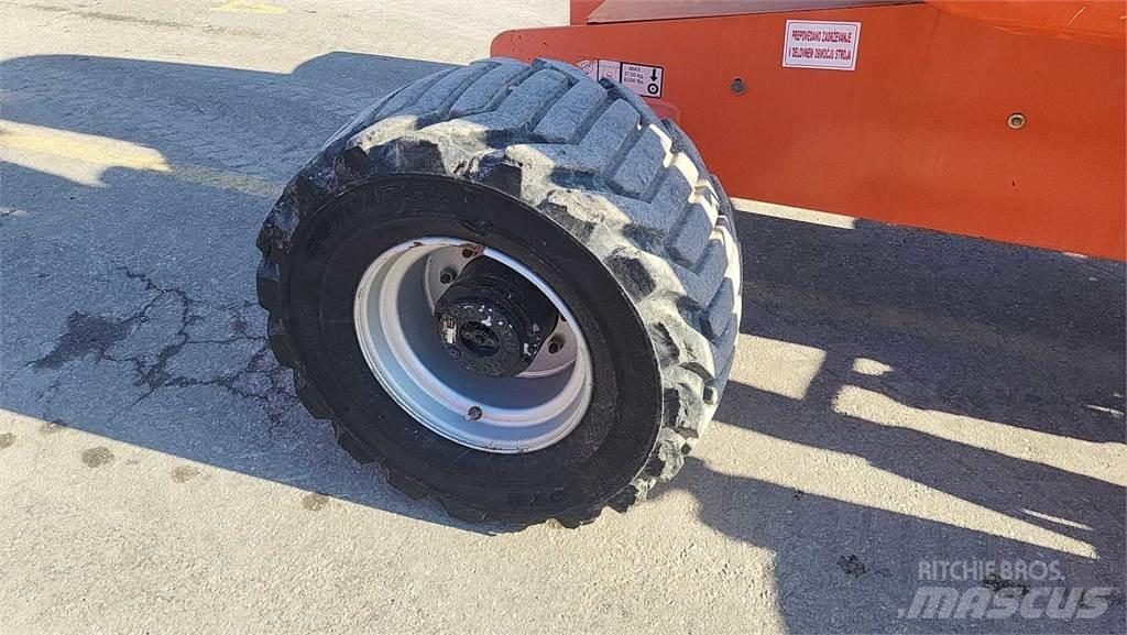JLG 510AJ Karos emelők