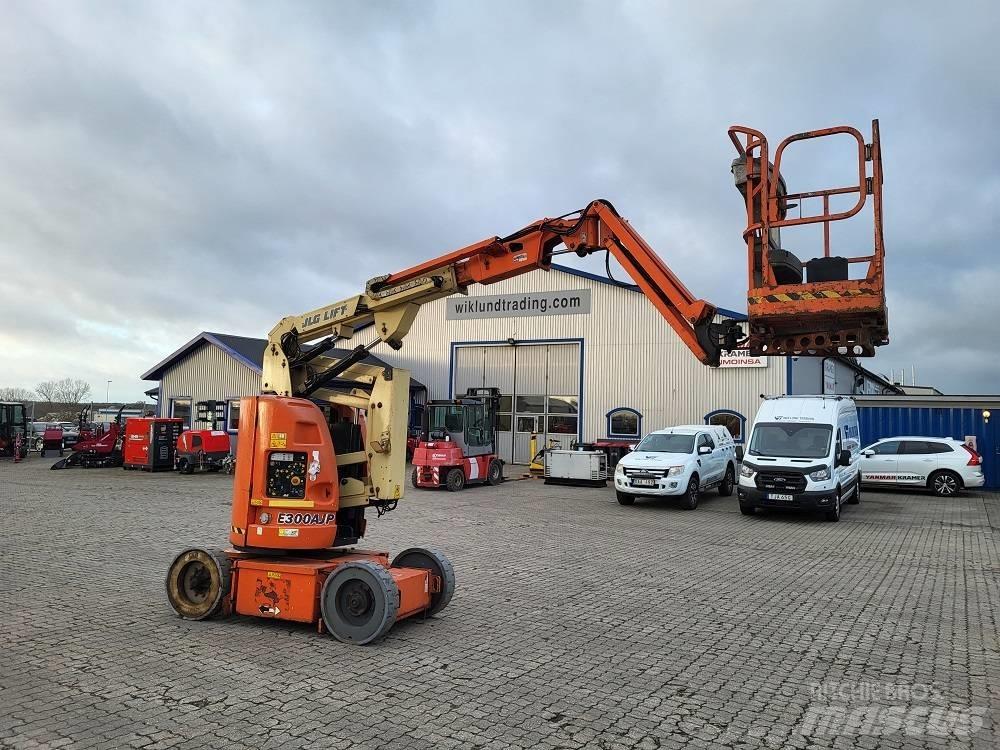 JLG E 300 AJP Karos emelők