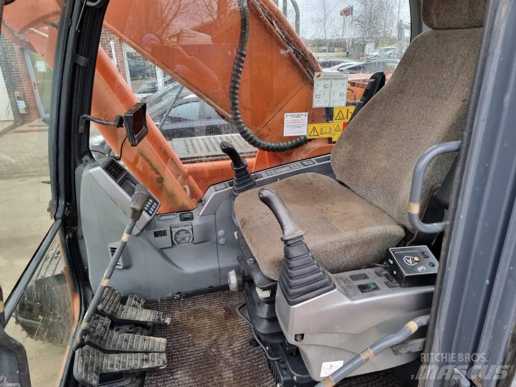 Doosan DX 225 LC Lánctalpas kotrók