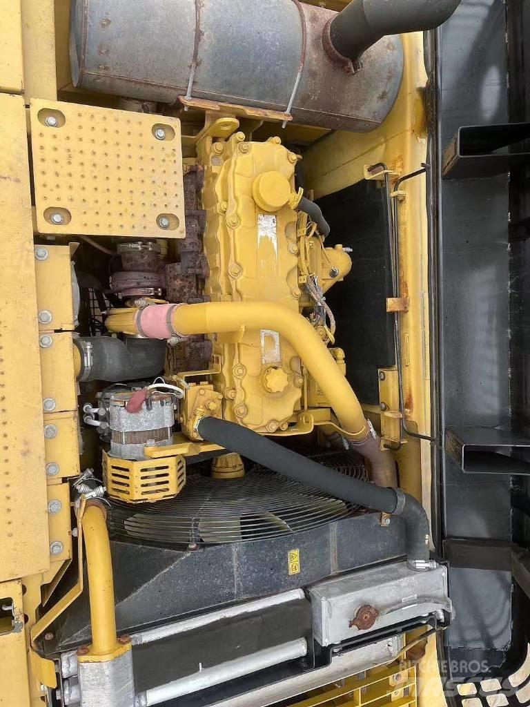 CAT 329 D Lánctalpas kotrók