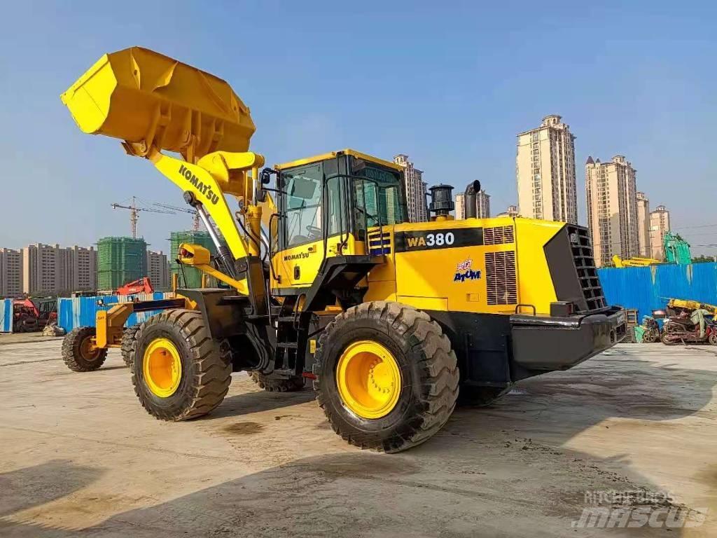 Komatsu WA 380-6 Gumikerekes homlokrakodók