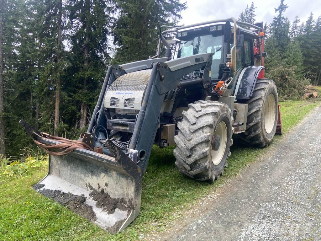 Valtra T 162 Erdészeti traktorok