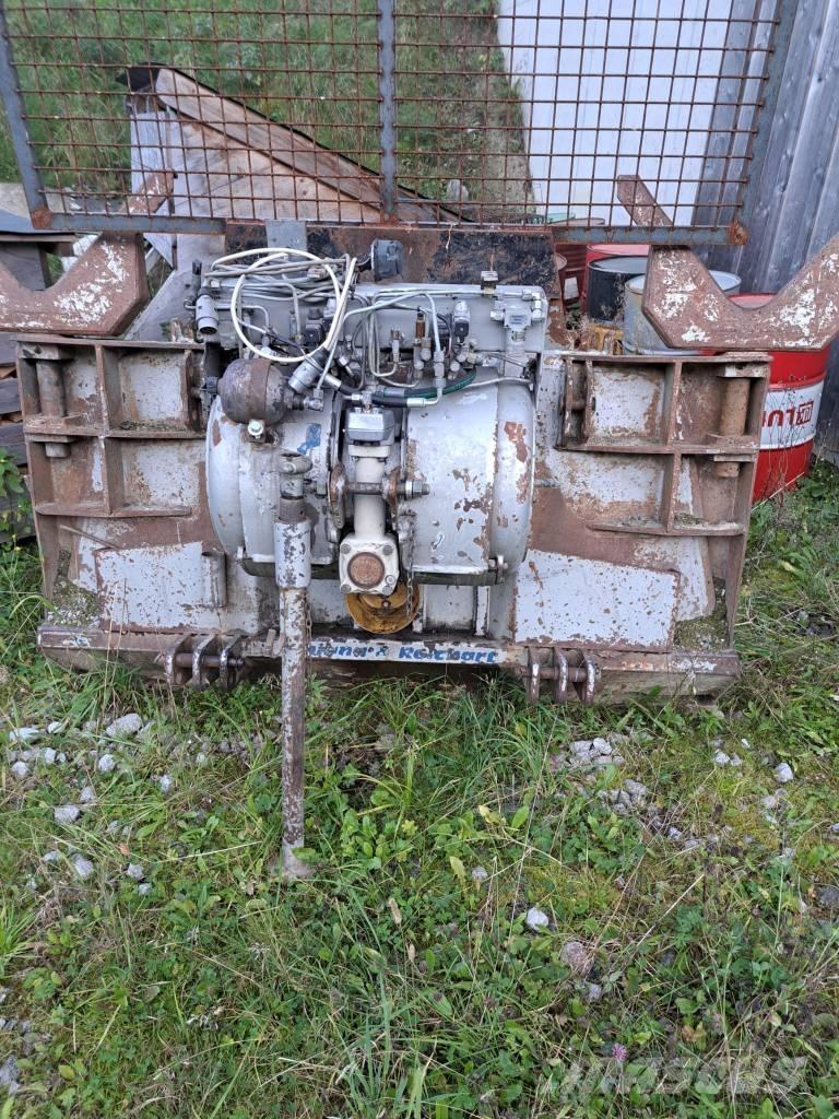 Valtra T 162 Erdészeti traktorok