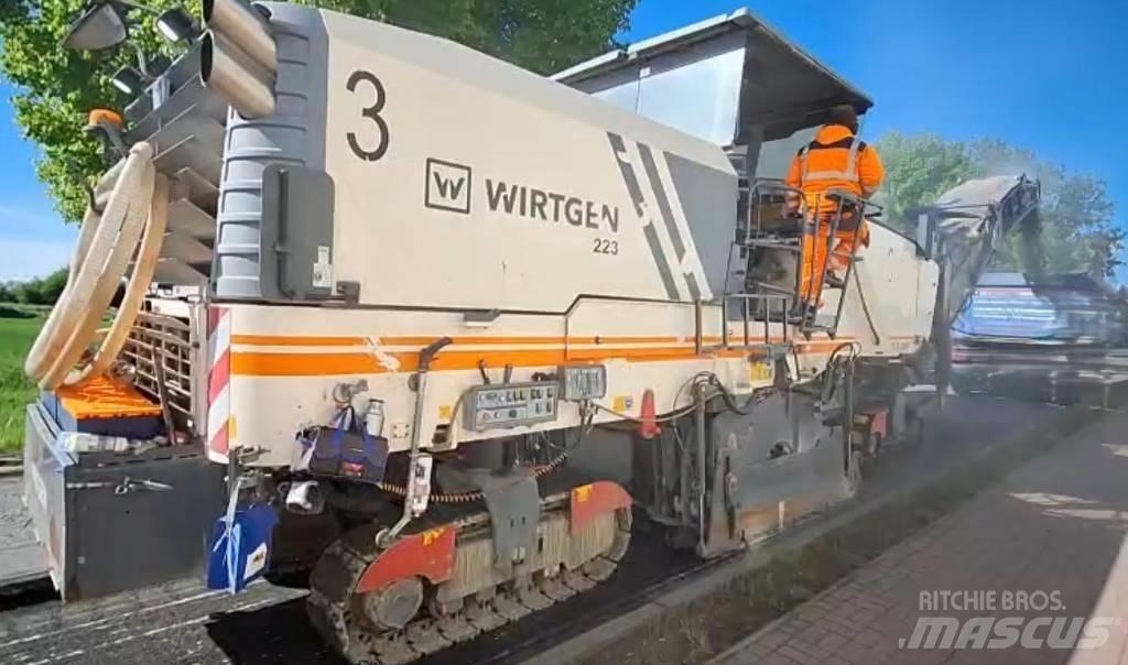 Wirtgen W 220 Aszfalt marók