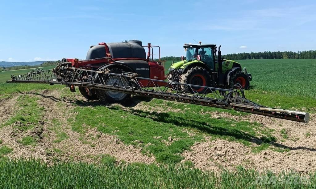Horsch Leeb Vontatott trágyaszórók