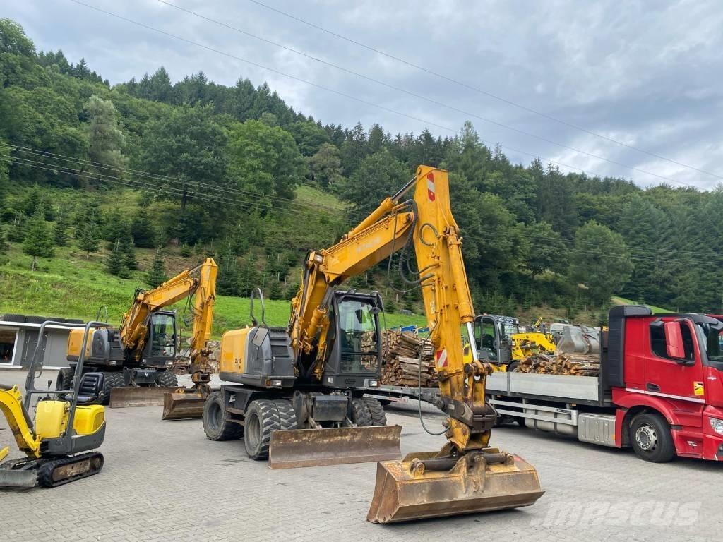 Hitachi ZX 140 W-3 Gumikerekes kotrók