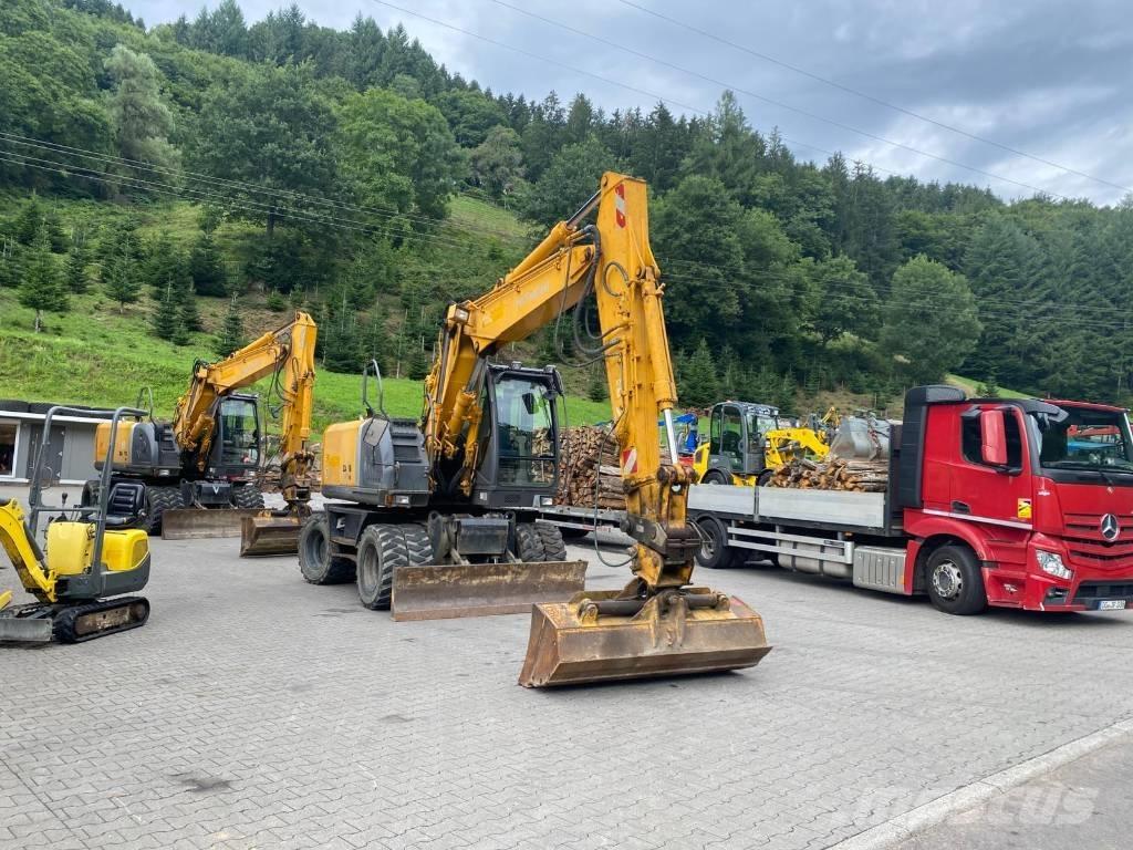 Hitachi ZX 140 W-3 Gumikerekes kotrók