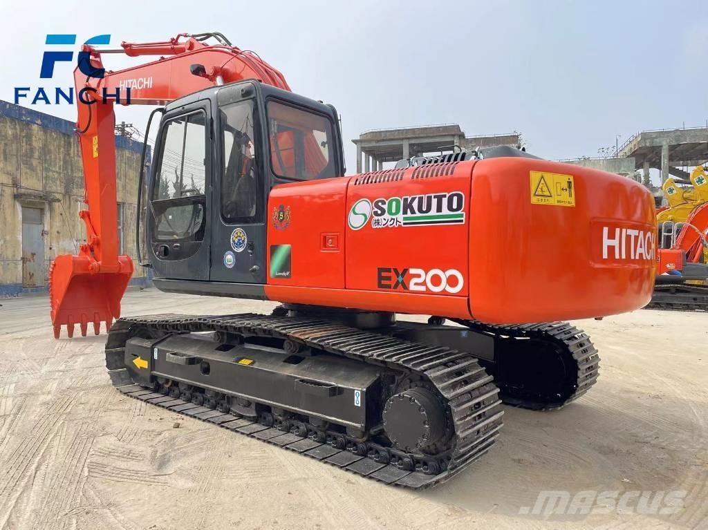 Hitachi EX 200 Lánctalpas kotrók