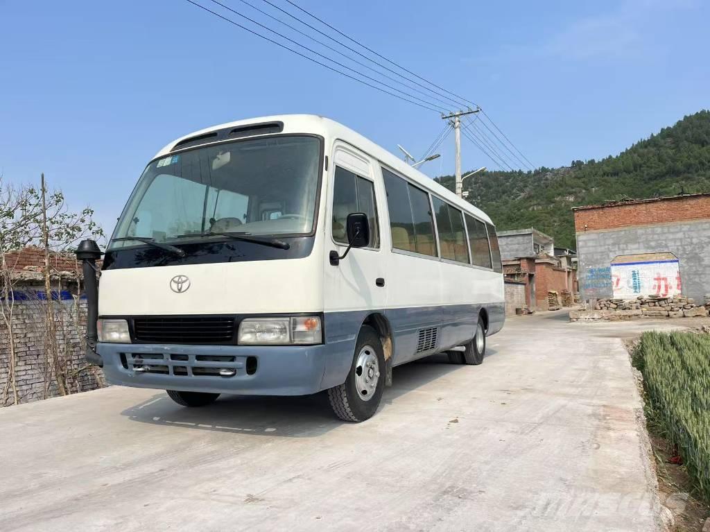 Toyota Coaster Bus Mini buszok