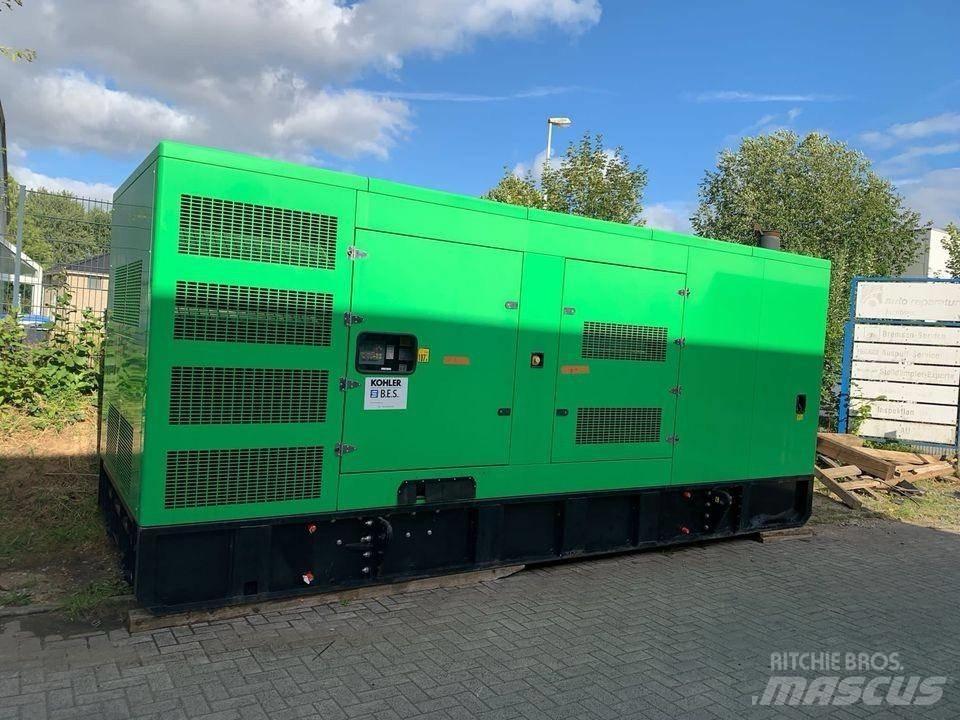 Mitsubishi 765 KVA Dízel áramfejlesztők