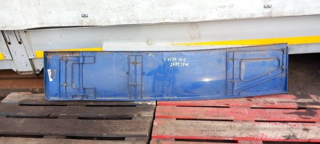 Volvo FH 12.    20553912 Vezetőfülke és belső tartozékok