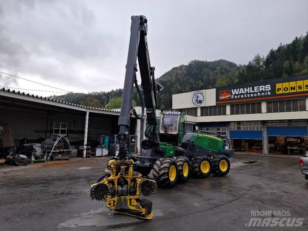 John Deere 1170G Betakarítók