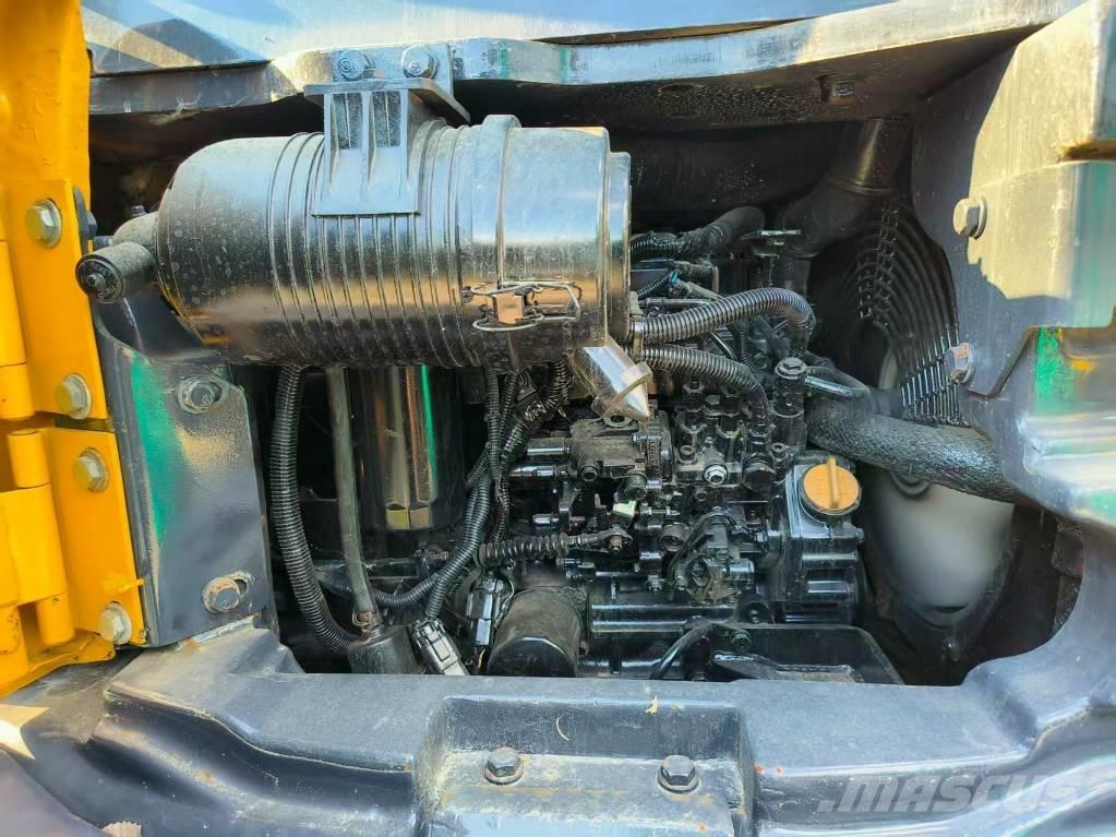 Komatsu PC 50 Mini kotrók < 7t