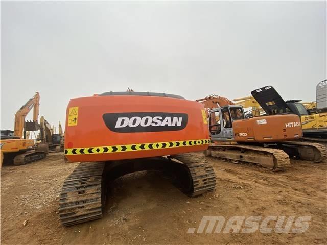 Doosan DH220LC-7 Lánctalpas kotrók