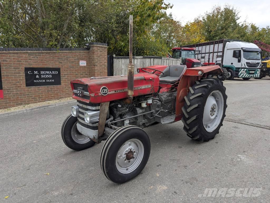 Massey Ferguson 135 Traktorok