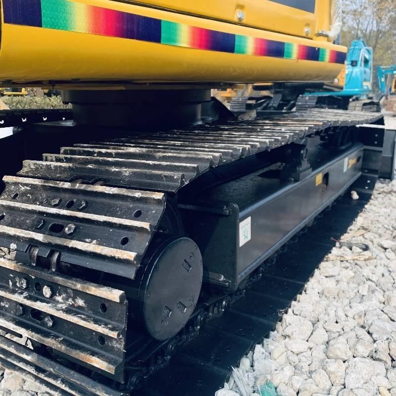 Komatsu PC 70 Lánctalpas kotrók