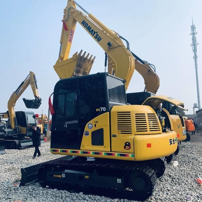 Komatsu PC 70 Lánctalpas kotrók