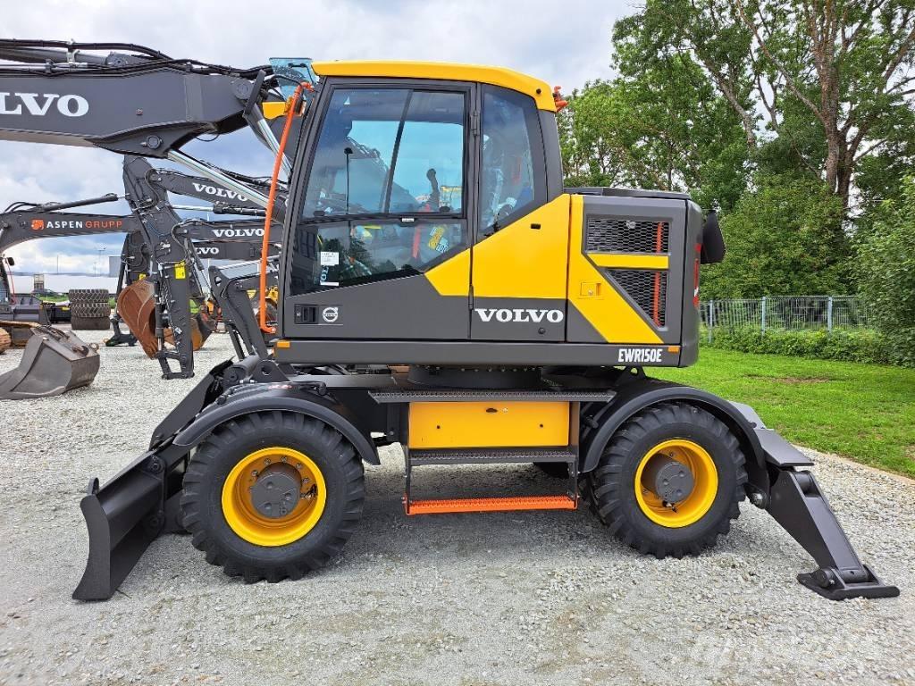 Volvo EWR 150 E Gumikerekes kotrók