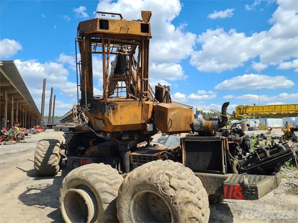 Valmet 801 combi Betakarítók