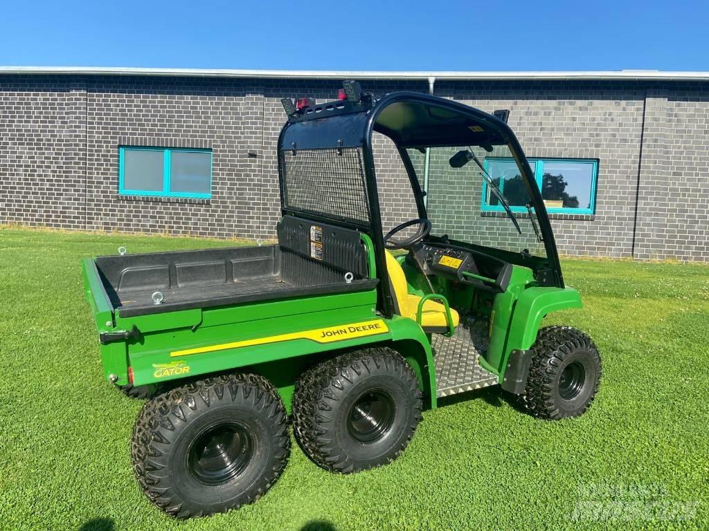 John Deere TH 6x4 ATV-k