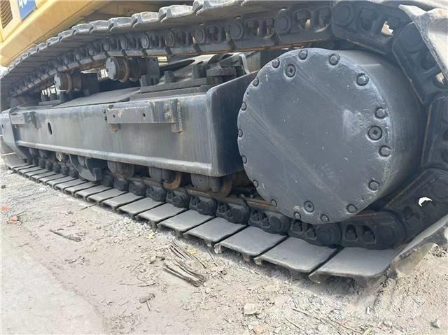 Komatsu PC 450 Lánctalpas kotrók