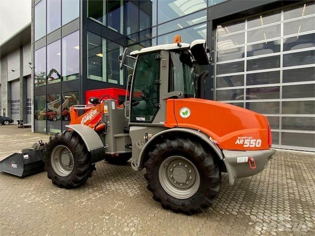 Weycor AR550 HS Univerzális rakodók