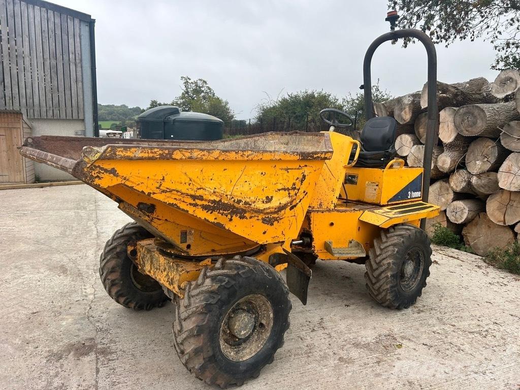 Thwaites 3 tonne Mezei dömperek