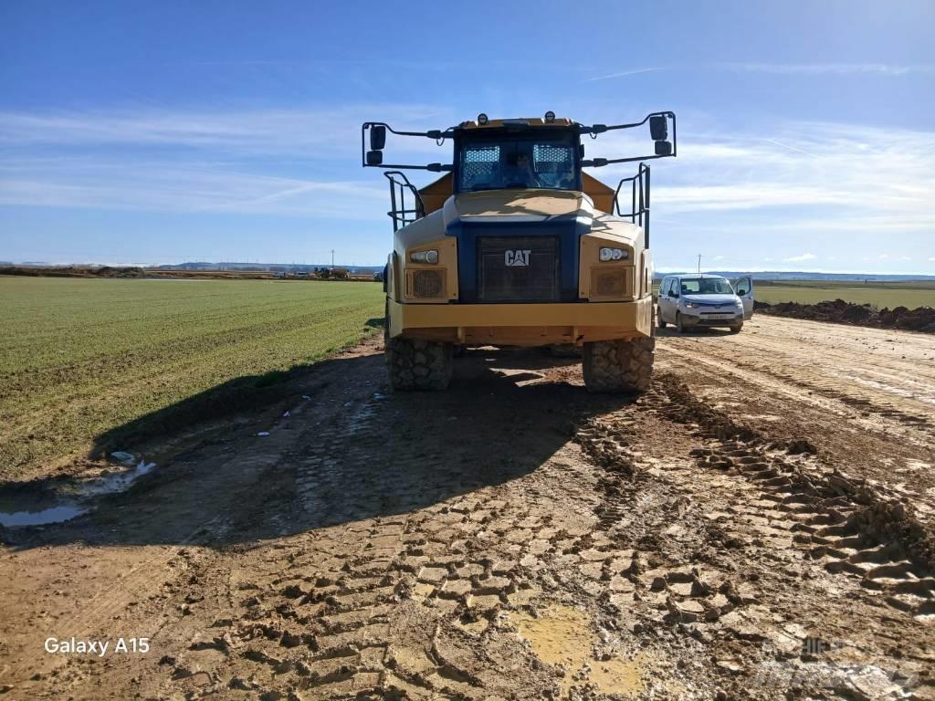 CAT 745 Csuklósdömperek