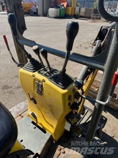 Wacker Neuson 803 Mini kotrók < 7t