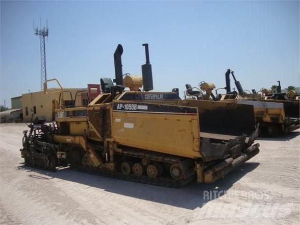 CAT AP-1050B Aszfalt terítõ gépek