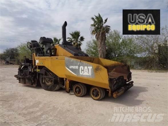 CAT AP-600D Aszfalt terítõ gépek