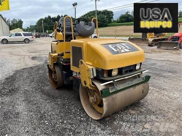 CAT CB-224E Egydobos hengerek