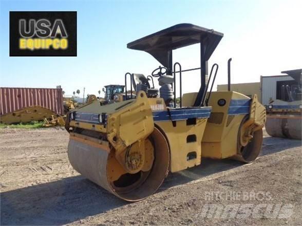 CAT CB-534D Egydobos hengerek