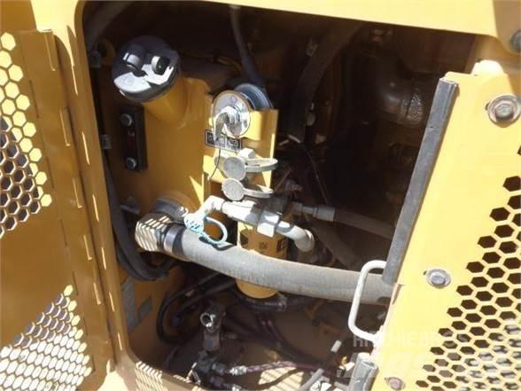 CAT CB64B Egydobos hengerek