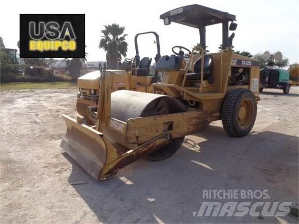 CAT CS-323C Egydobos hengerek