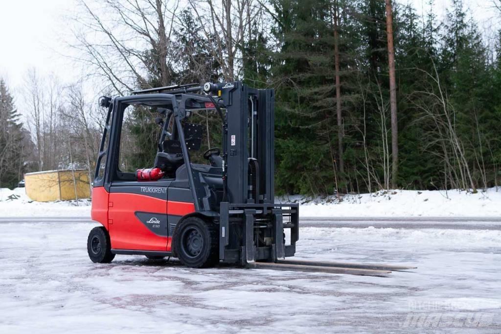 Linde E 50 Elektromos targoncák