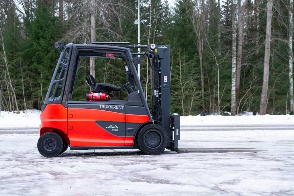 Linde E 50 Elektromos targoncák