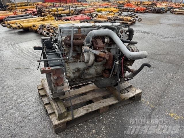 Iveco F4AE0681B Motorok
