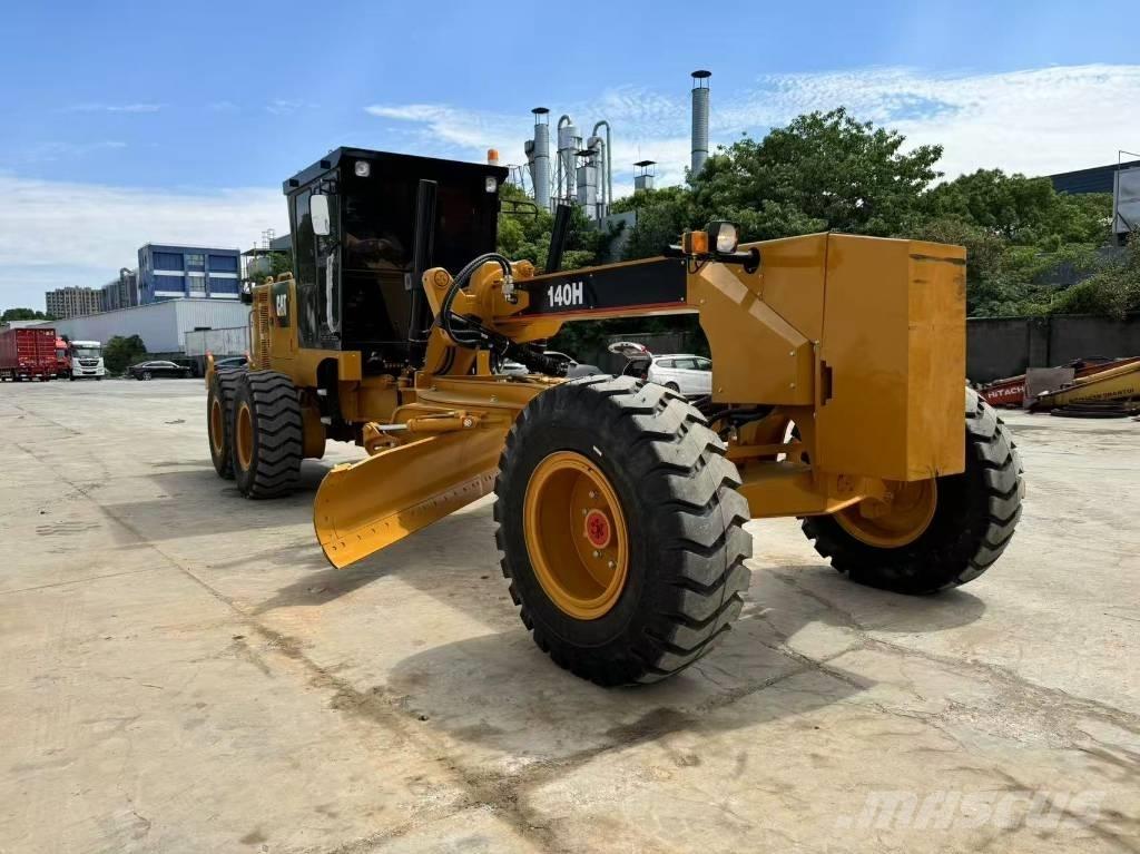 CAT 140H Gréderek