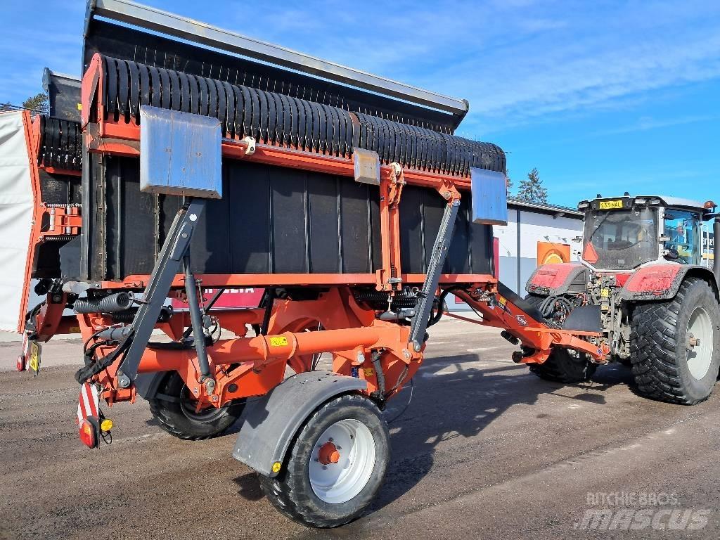 Kuhn Merge Maxx 950 Rendforgatók