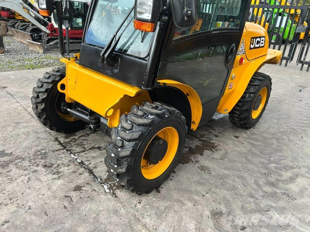 JCB 520-40 Teleszkópos rakodók