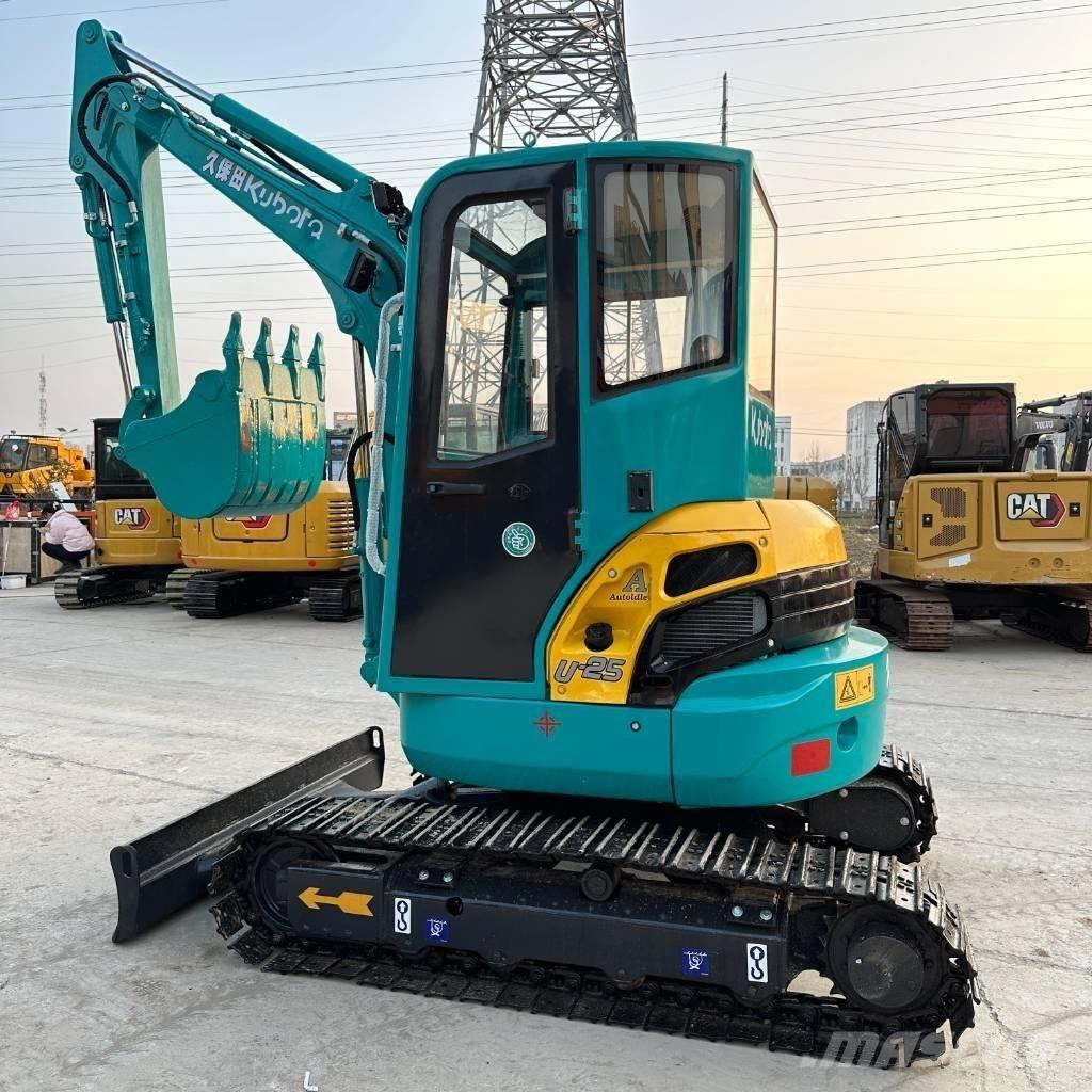 Kubota U 25 Mini kotrók < 7t